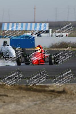 media/Mar-16-2025-CalClub SCCA (Sun) [[e72803ec8c]]/Group 3/Qualifying (Turn 1)/